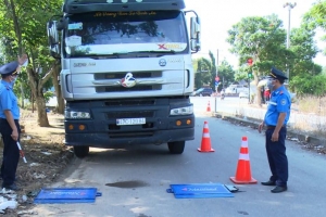 Bình Dương tăng cường công tác kiểm soát tải trọng xe dịp cuối năm