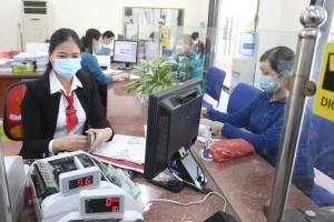 Agribank Vĩnh Phúc tích cực hỗ trợ khách hàng ảnh hưởng Covid-19