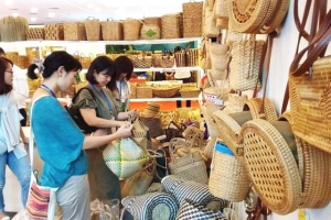90 sản phẩm đoạt giải Cuộc thi thiết kế mẫu sản phẩm thủ công mỹ nghệ Hà Nội 2021