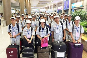 33 doanh nghiệp xuất khẩu lao động bị tạm dừng đăng ký hợp đồng