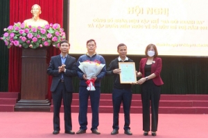 Phú Thọ công bố nhãn hiệu chứng nhận “Gà đồi Thanh Ba”
