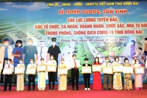 Đồng Nai: Tuyên dương hơn 2.000 cá nhân, tập thể tuyến đầu chống dịch Covid-19