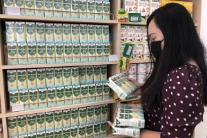 Nutifood chung sức cùng mẹ Việt chăm lo đủ sữa cho con với chương trình trợ giá 40%
