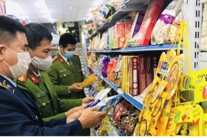 Buôn lậu, gian lận thương mại đầu năm 2022 phức tạp, tinh vi