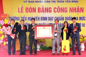 Công nhận Trường Tiểu học Yên Bình đón Bằng đạt chuẩn Quốc gia mức độ II