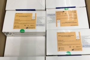 Lực lượng Quản lý thị trường Hà Nội thu giữ 3.000 bộ kit test nhanh Covid-19 không có hóa đơn chứng từ