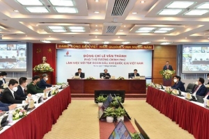 Phó Thủ tướng Lê Văn Thành: Yêu cầu tháo gỡ bất cập trong xuất, nhập khẩu dầu thô