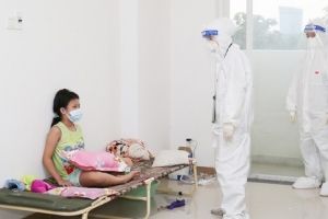 Trẻ mắc Covid-19 tăng, TP. Hồ Chí Minh nâng số giường bệnh
