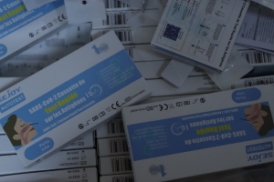 Thu giữ lô kit test Covid-19 và thuốc tân dược trị giá trên 10 tỷ đồng