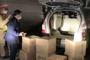 Thu giữ 5.250 bộ kit test nhanh Covid-19 không rõ nguồn gốc tại Bắc Kạn