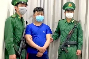 Bắt đối tượng mua bán ma túy tổng hợp