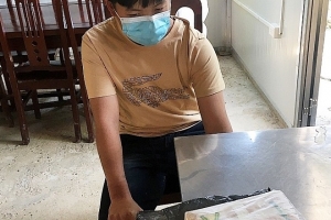 Khen thưởng 5 tập thể, cá nhân có thành tích, triệt phá đường dây vận chuyển ma túy