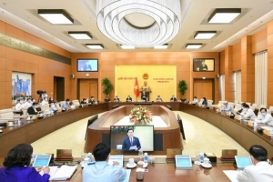 Siết kỷ cương xây dựng pháp luật, tránh “đánh trống ghi tên”
