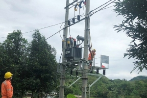 Công ty Điện lực Lào Cai củng cố lưới điện trước mùa nắng nóng 2022