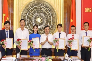 Tỉnh ủy Thanh Hóa công bố và trao quyết định bổ nhiệm về công tác cán bộ