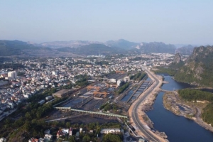 Đại biểu Quốc hội: Hàng nghìn hecta đất bỏ hoang trong khi người dân phải ở tạm gầm cầu, ven sông