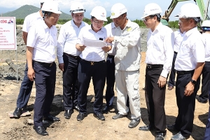 Tăng tốc đẩy nhanh tiến độ Cụm dự án giải tỏa công suất Nhà máy Nhiệt điện BOT Vân Phong 1