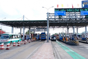 Sẽ phải “xả trạm” BOT nếu chưa có thu phí tự động không dừng sau ngày 31/07