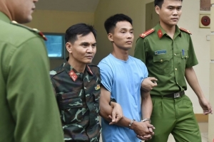 Chủ tịch tỉnh Thanh Hóa khen thưởng người dân và cán bộ tham gia bắt phạm nhân vượt ngục Triệu Quân Sự