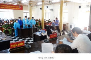Xét xử nhóm đối tượng buôn lậu 180 tấn đường cát