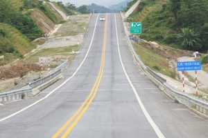 Đề xuất mở rộng đoạn cao tốc Yên Bái - Lào Cai lên 04 làn xe