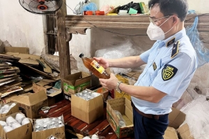 Ban Chỉ đạo 389 Hà Nội tích cực chống hàng lậu, hàng giả