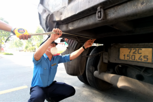 Bình Dương: Xử phạt trên 1,8 tỷ đồng vi phạm về an toàn giao thông đường bộ