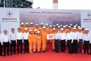 Thủ tướng Chính phủ Phạm Minh Chính đến thăm và làm việc tại Tổng công ty Phát điện 2