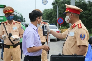 Gần 10.000 trường hợp vi phạm nồng độ cồn bị xử phạt sau 10 ngày ra quân