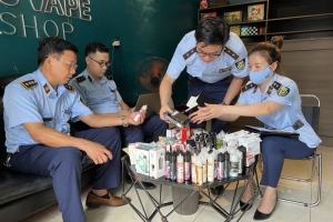 Thu giữ số lượng lớn thuốc lá thế hệ mới không rõ nguồn gốc, xuất xứ