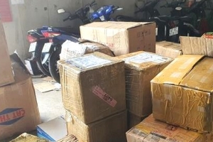 Tạm thu giữ số lượng lớn tân dược, thực phẩm chức năng không rõ nguồn gốc, nhập lậu