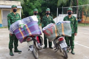 Bộ đội Biên phòng Đồng Tháp thu giữ 2.500 gói thuốc lá ngoại nhập lậu