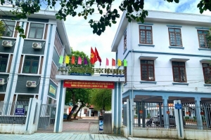 Học sinh không tiêm phòng Covid-19 sẽ bị dồn về học một lớp?