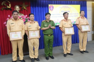 Xử phạt gần 35.000 trường hợp vi phạm trật tự an toàn giao thông