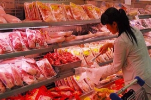 Xăng dầu giảm giá, hàng hoá không giảm - Thực trạng và giải pháp