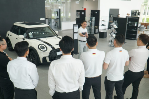 THACO AUTO đào tạo cấp chứng chỉ ICT cho cấp quản lý kinh doanh BMW