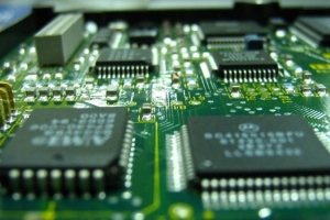 Thị trường chip bán dẫn sôi động trước thời điểm Mỹ thông qua đạo luật trợ cấp