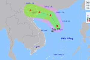 Bão số 2 MULAN di chuyển theo hướng Bắc Tây Bắc và có khả năng mạnh lên