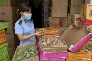 Cục Quản lý thị trường Hà Nội thu giữ gần 11.000 chiếc bánh Trung thu không rõ nguồn gốc