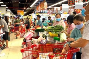 Tổng mức bán lẻ hàng hóa và doanh thu dịch vụ tiêu dùng 08 tháng tăng cao