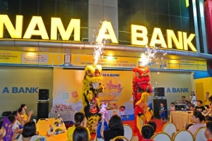 Nhộn nhịp lễ hội “Trăng vàng hạnh phúc” cùng Nam A Bank