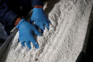 Giá ô tô điện tăng cao bởi cơn sốt Lithium
