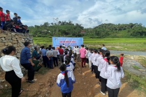 Đồng bào dân tộc thiếu số ở bản Na không còn sợ lũ về