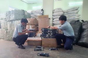 Thu giữ 1.300 bao thuốc lá điếu nhập lậu tại Phú Yên