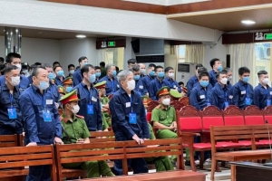 Đại án buôn lậu 200 triệu lít xăng: Thu giữ hơn 220 tỷ đồng và kê biên 50 sổ đỏ