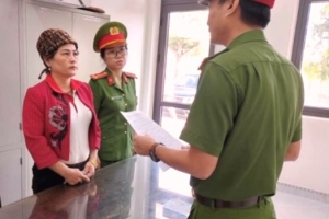 Khởi tố Phan Thị Kim Cúc lừa đảo phân lô bán đất rừng