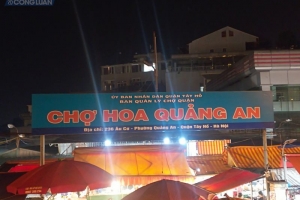 Tấp nập chợ hoa Quảng An trước ngày Nhà giáo Việt Nam 20/11