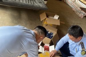Tịch thu trên 1.400 sản phẩm mỹ phẩm nhập lậu tại Sơn La