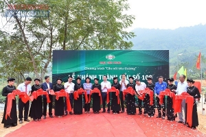 Nhựa Tiền Phong khánh thành cầu nối yêu thương số 100 tại tỉnh Tuyên Quang