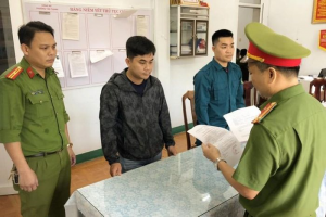 Nhân viên ngân hàng lừa đảo chiếm đoạt hàng tỉ đồng